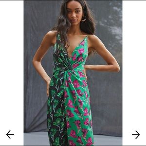 Delfi floral midi dress, size small.